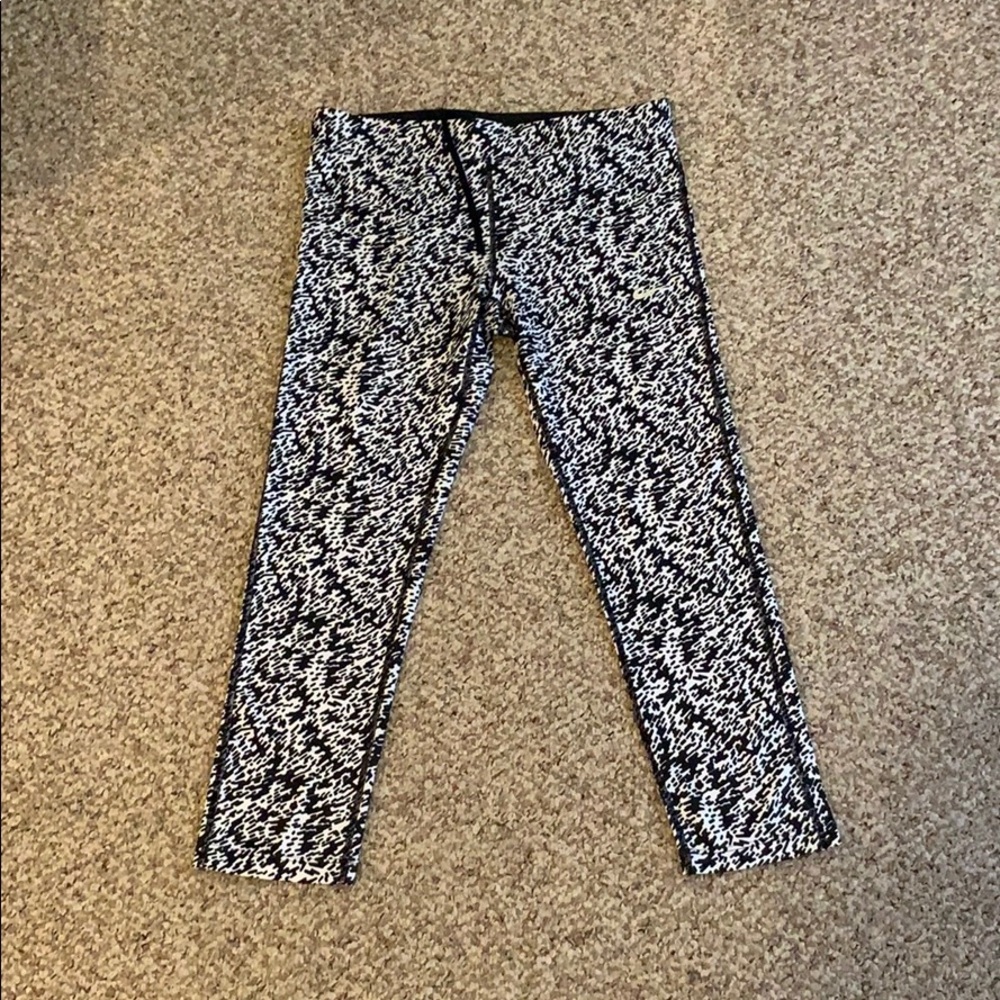 Nike women’s dry fit work our pants